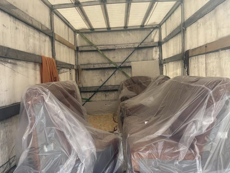 koltoztetes_fuvarozas_tehertaxi._szallitasjpg_15